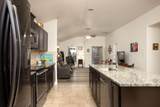 700 Elgin Street - Photo 10