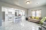 300 Virginia Street - Photo 3