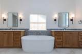 9504 Stonecrest Drive - Photo 28