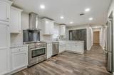 2421 Duncan Street - Photo 10