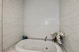 6011 Tuscany Village - Photo 20