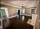 1502 Travis Street - Photo 15
