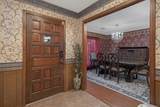 6202 Hampton Drive - Photo 2