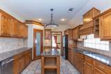 7810 Oakview Drive - Photo 9
