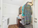 816 Maple - Photo 19