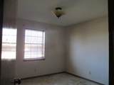 2725 Comanche Trail - Photo 9