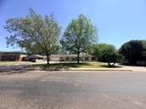 4213 Albert Avenue - Photo 2