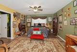 7211 Gainsborough Road - Photo 10