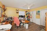 7211 Gainsborough Road - Photo 16