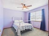 318 Cedar Avenue - Photo 18