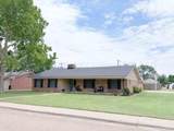 733 Oak Street - Photo 1