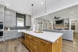 706 Canyon Parkway - Photo 18