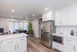 7210 Gainsborough Road - Photo 18