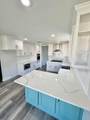 7210 Gainsborough Road - Photo 21