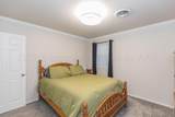 7210 Gainsborough Road - Photo 32