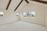 917 White Tail Lane - Photo 16