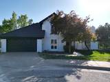 3 Sutton Place - Photo 1