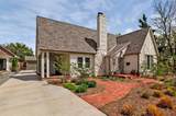 2215 Hughes Street - Photo 3