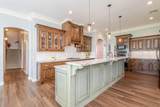 9800 Yesterday Lane - Photo 9