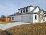 1010 Oak Avenue - Photo 5