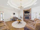 200 Hunter Trail - Photo 4