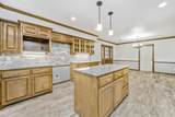 1310 Loop 335 - Photo 16