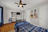 810 Charles - Photo 18
