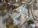 7216 Versailles Drive - Photo 3