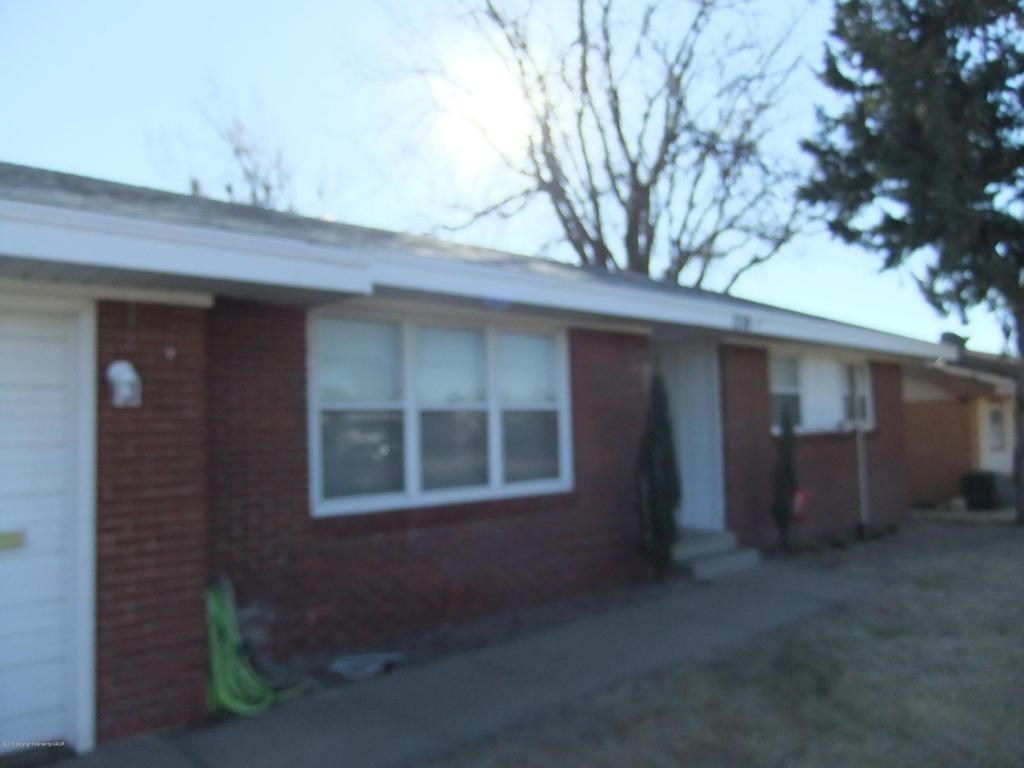 1710 Evergreen St - Photo 1