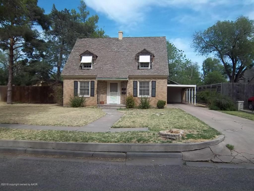 1605 Travis St - Photo 1