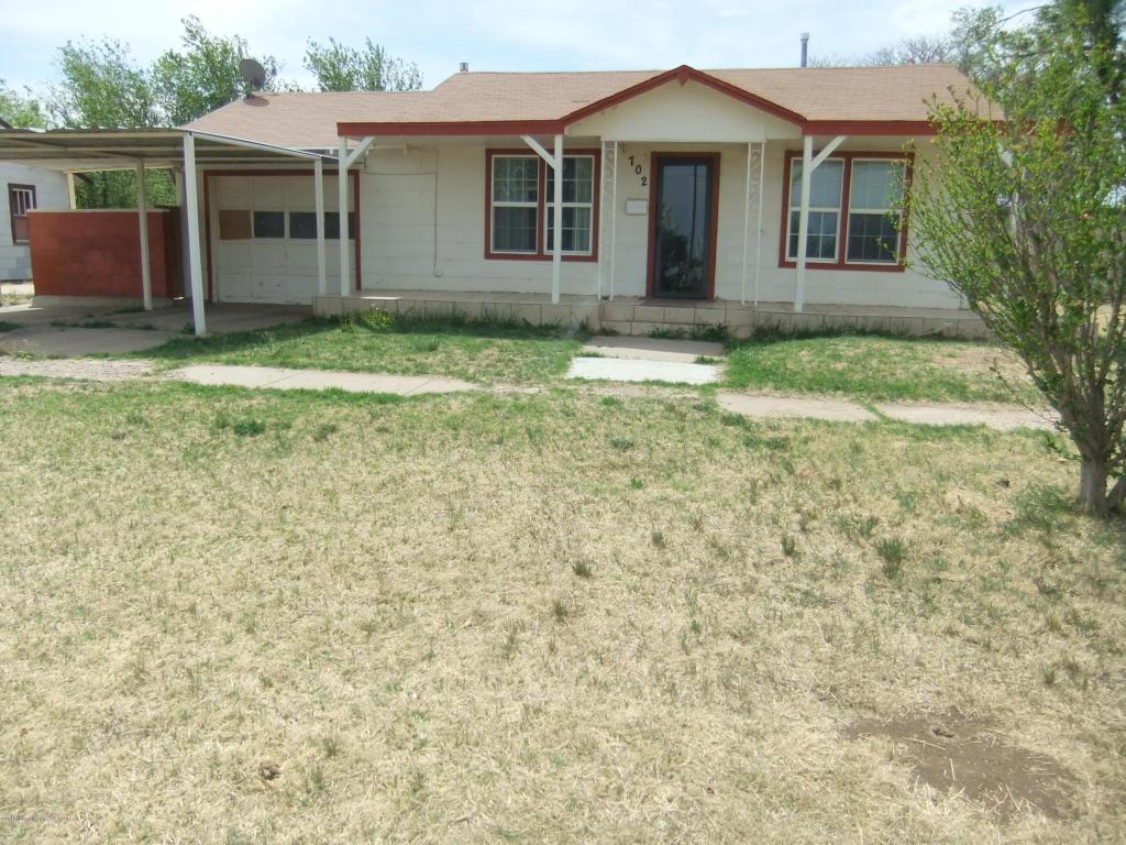702 Browning Ave - Photo 1