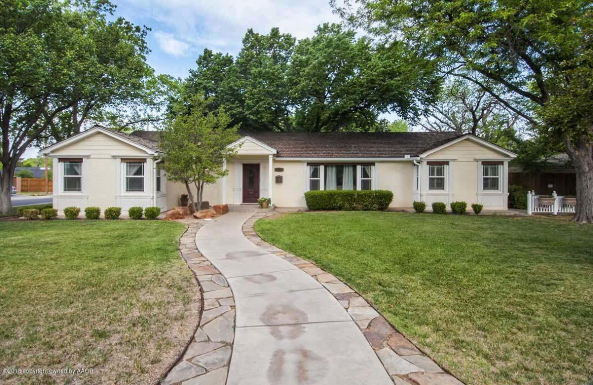 2214 Parker St - Photo 1
