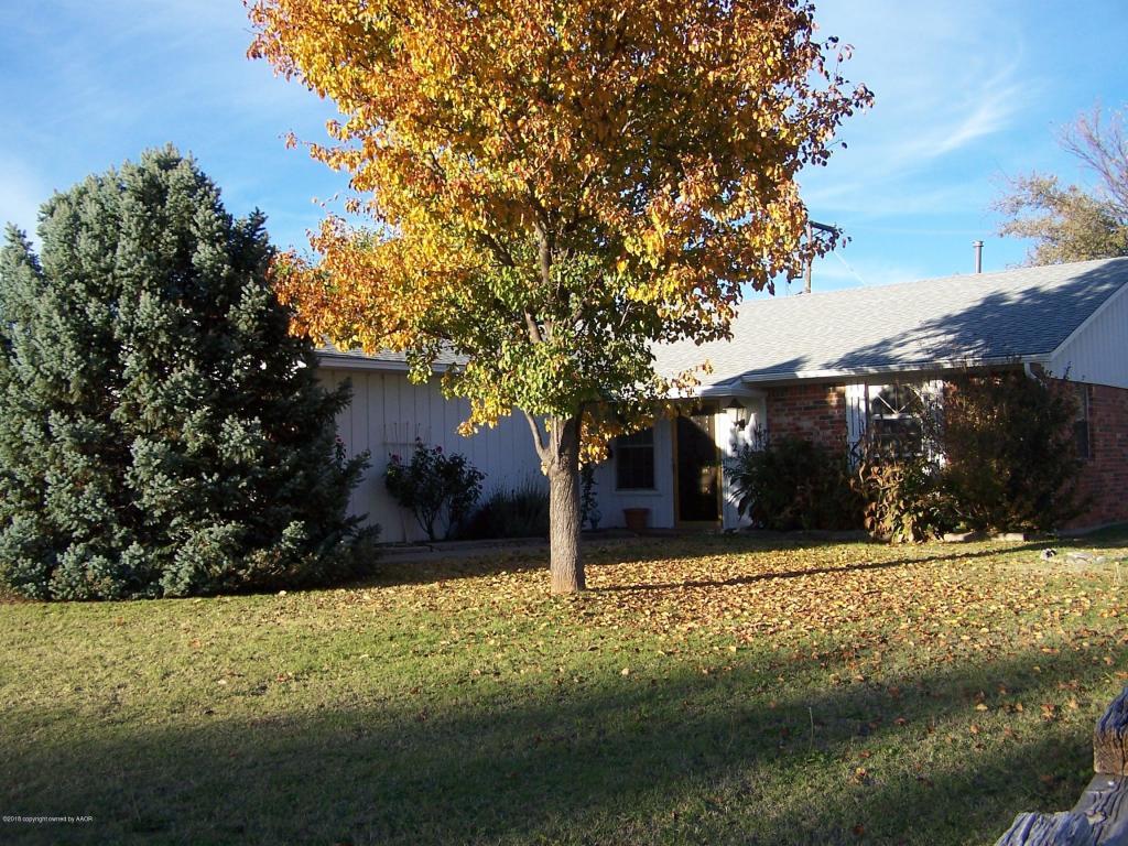 219 Concord St - Photo 1