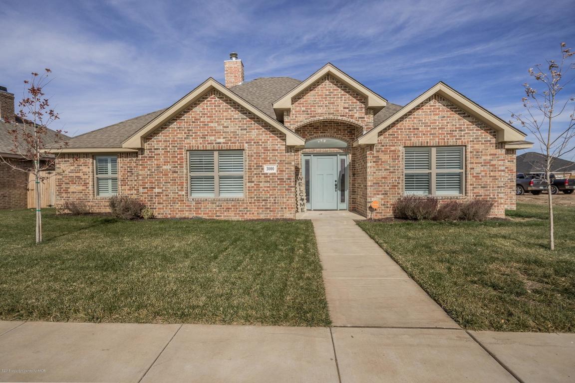 3000 Bismarck Ave - Photo 1