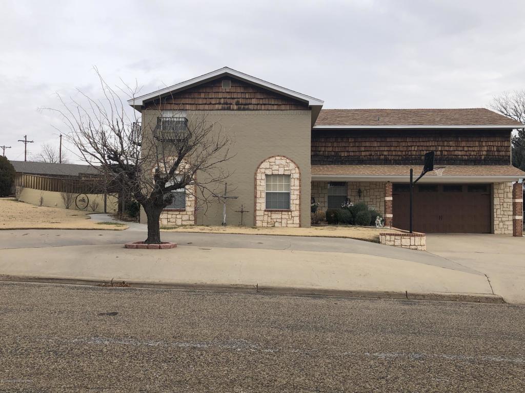 1401 Bluebonnet St - Photo 1