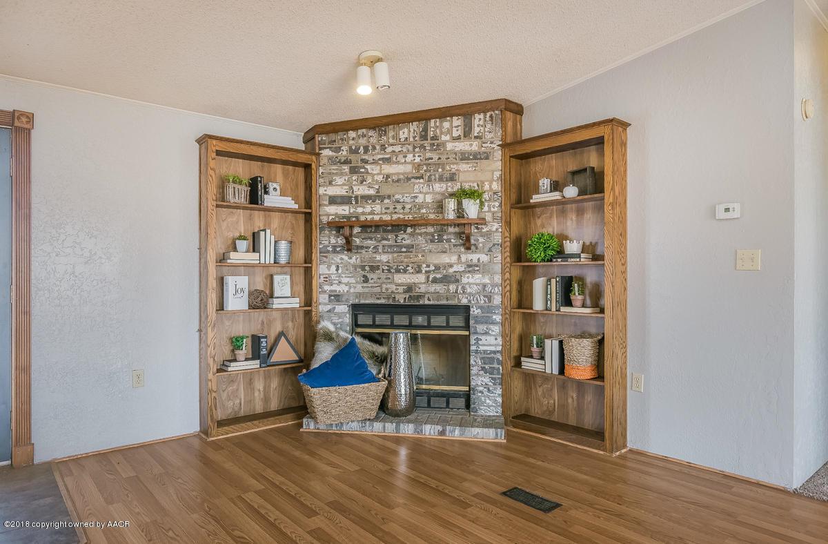 2922 Kraven Ave - Photo 1
