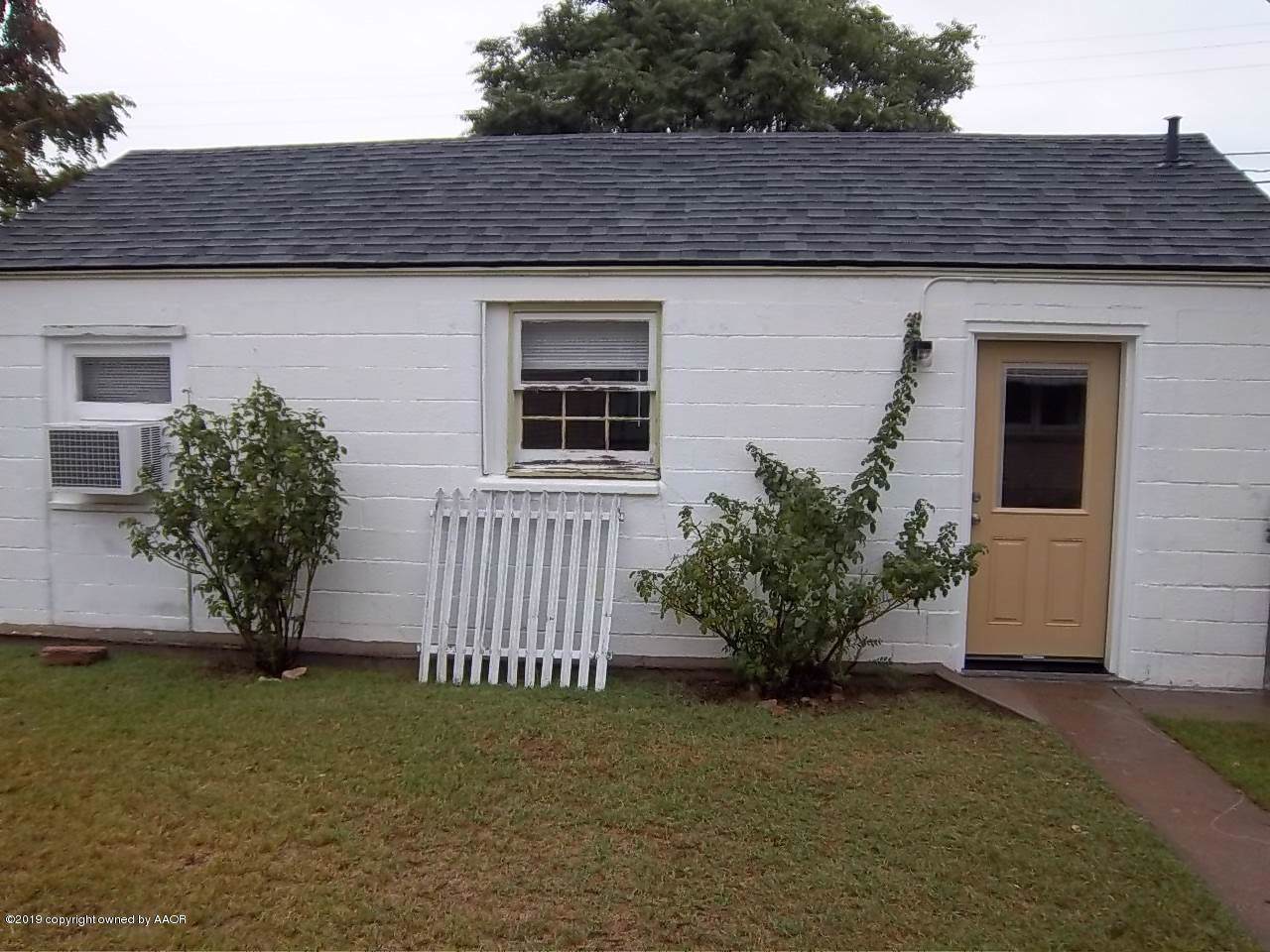 1005 Milam (Rear) - Photo 1