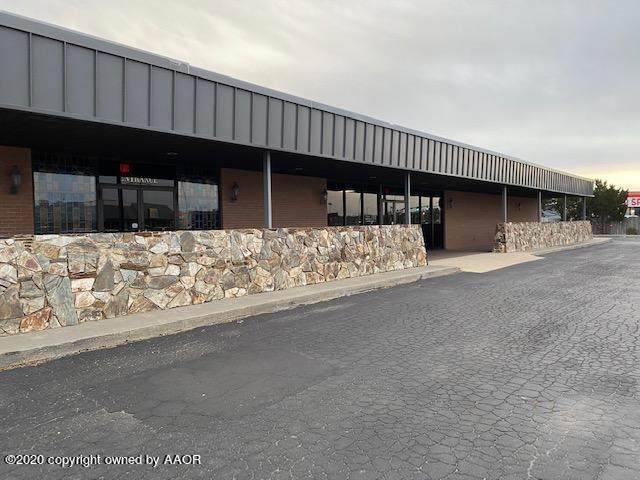 2615 Paramount Blvd - Photo 1