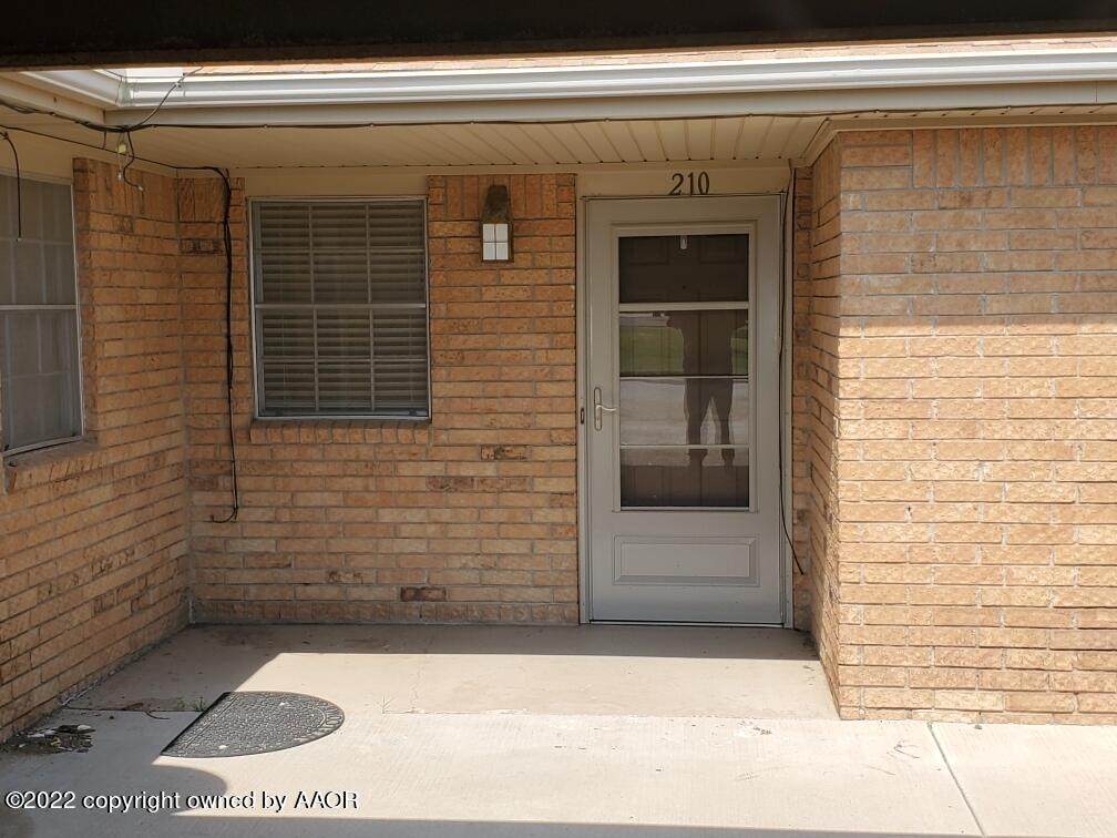 210 3rd St - Photo 1