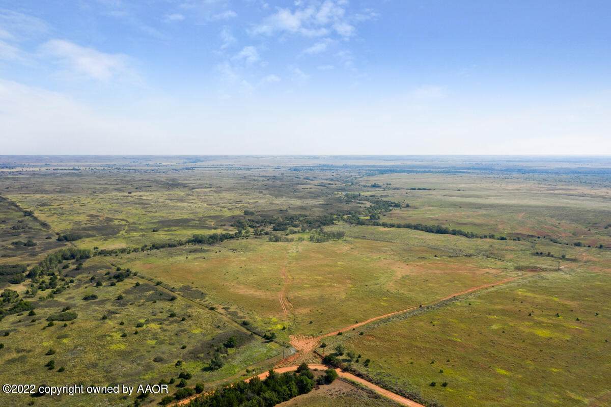 Bar T Ranch - Photo 1