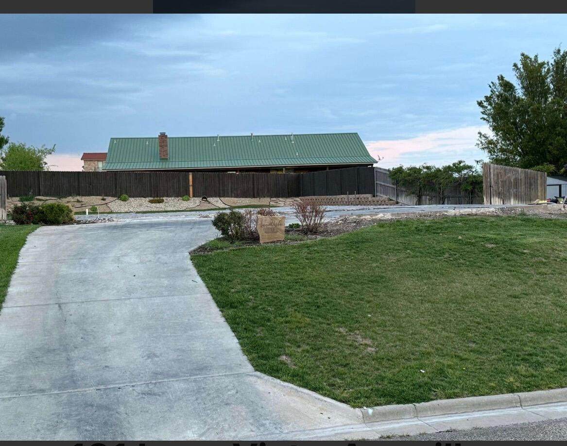 121 Lago Vista Street - Photo 1