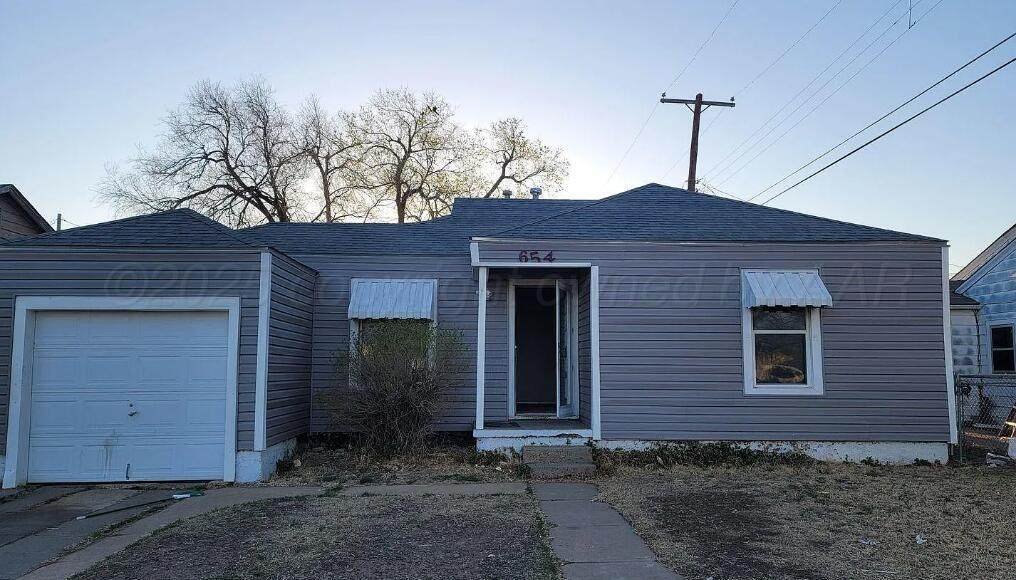654 Bivins Street - Photo 1