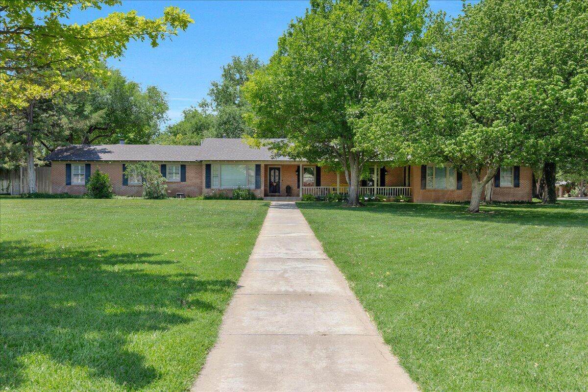 100 Avondale Street - Photo 1