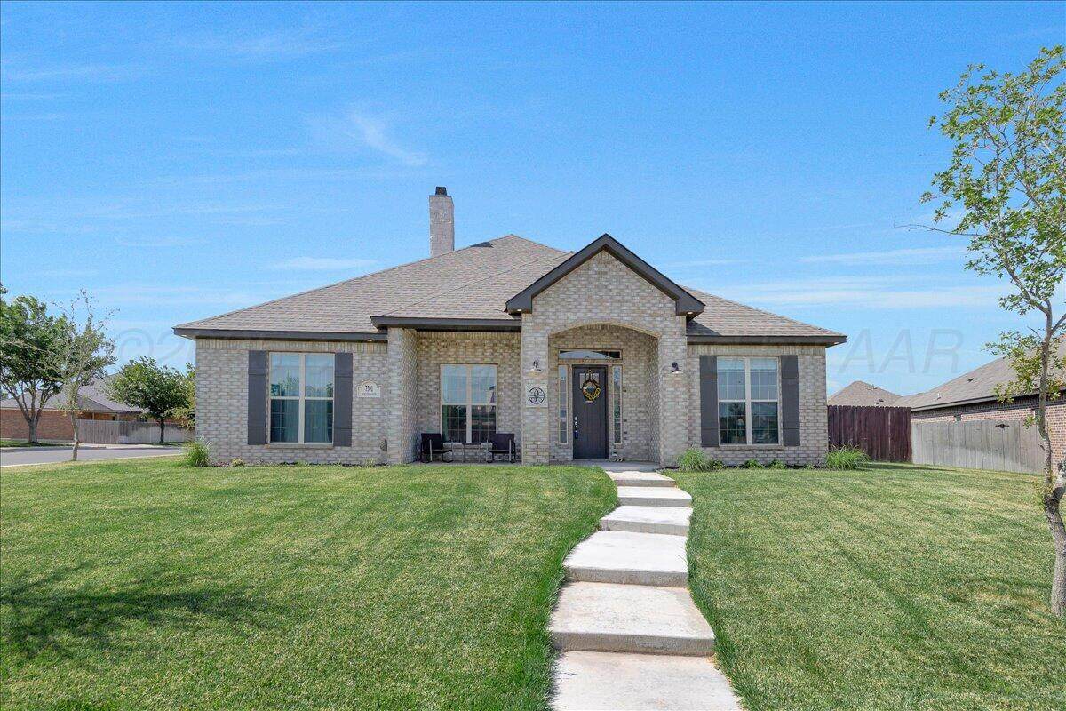 7501 Southwood Drive - Photo 1