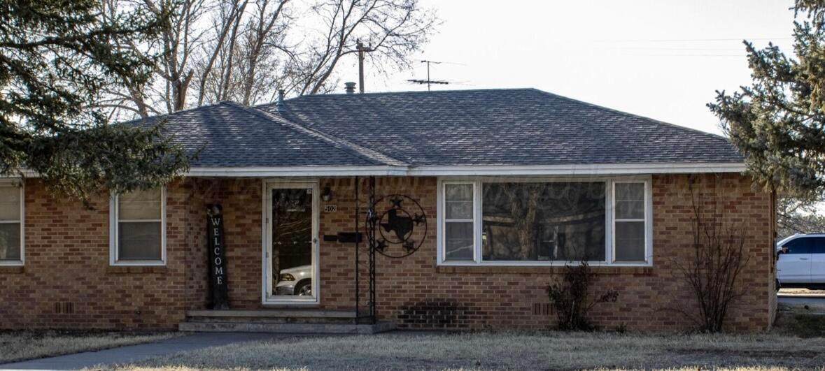  502 BRUCE Avenue - Photo 1