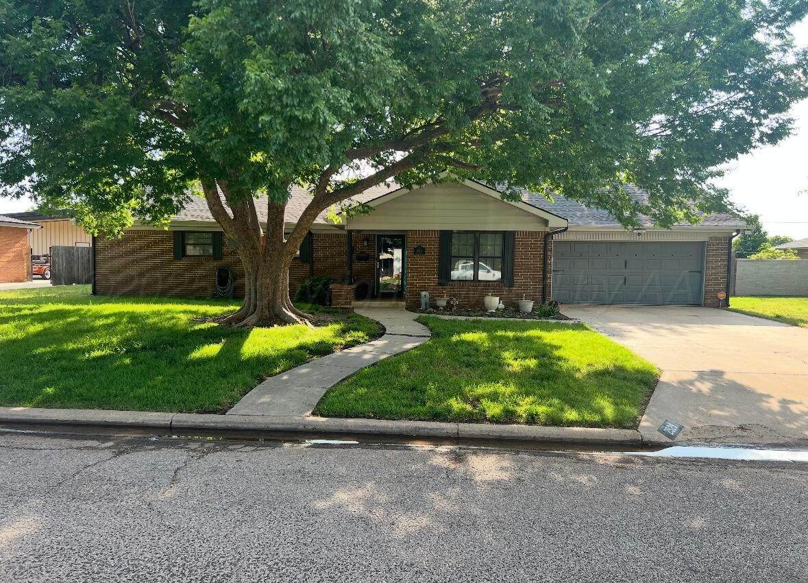 2529 Aspen Drive - Photo 1