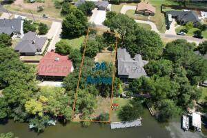 172 Dolphin Terrace - Photo 1