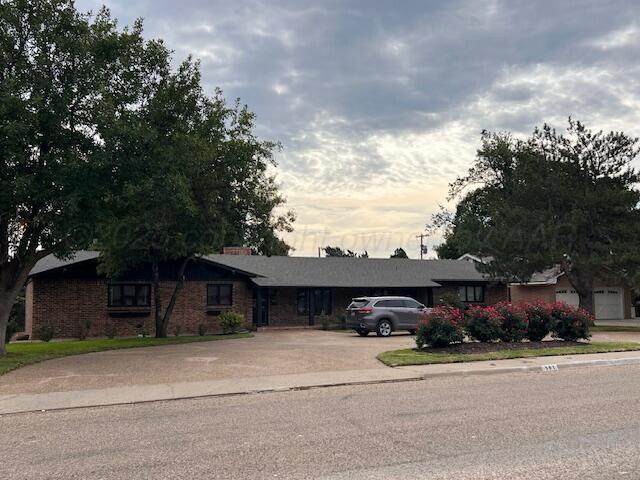 901 Barkley Street - Photo 1