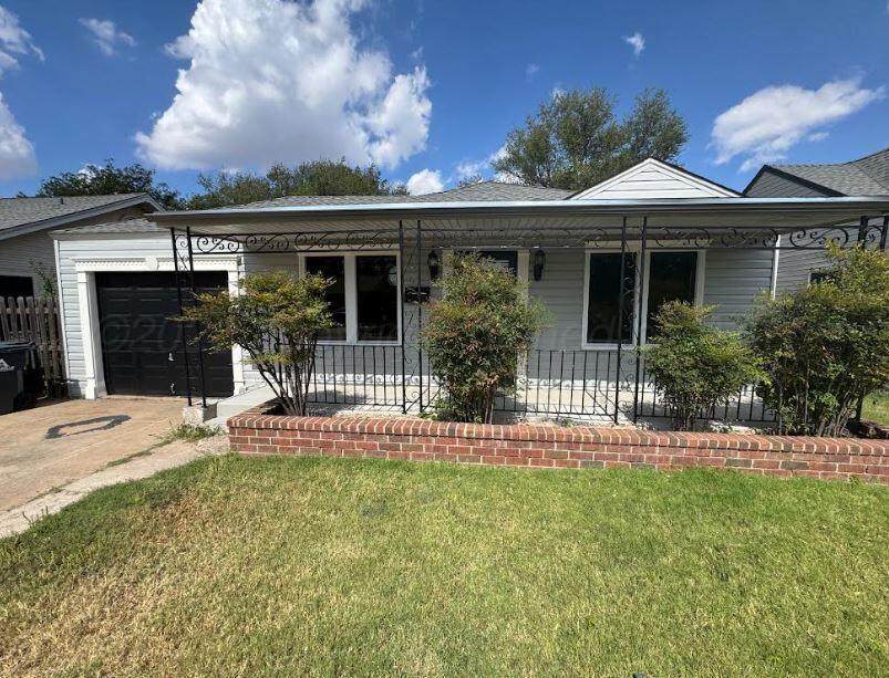 4214 13TH Avenue - Photo 1