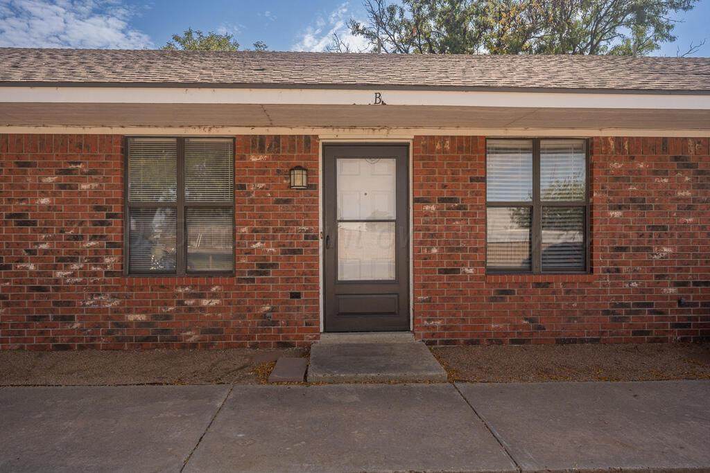 4200 Austin #B Street - Photo 1